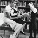 97b21813780307.gif