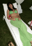 Jennifer Love Hewitt - Green Bikini 10
