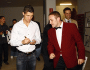 12d83c53883887.gif